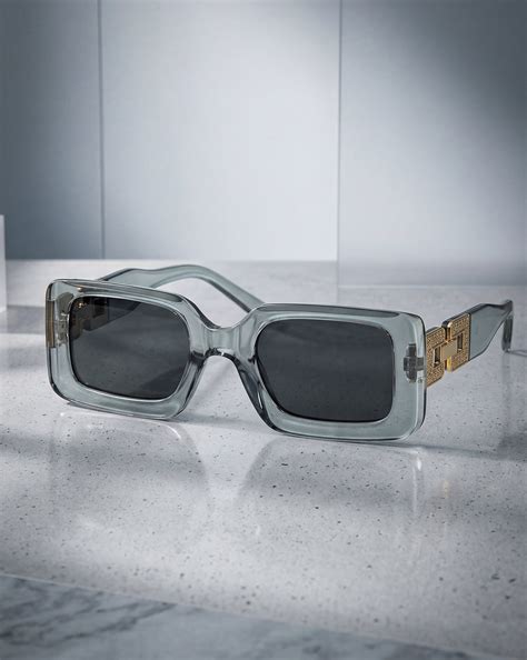 Women Grey & Gold Toned UV Protected Black Lens Square Sunglasses ...