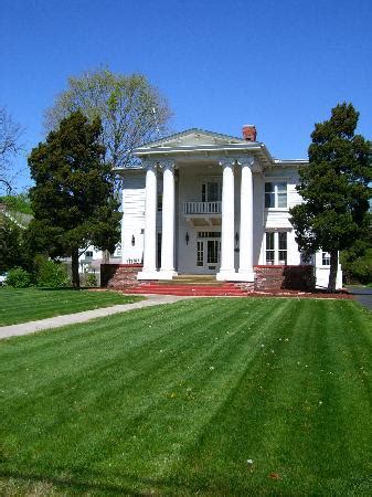 GREAT HOUSE OF GALESBURG - B&B Reviews & Photos - Tripadvisor