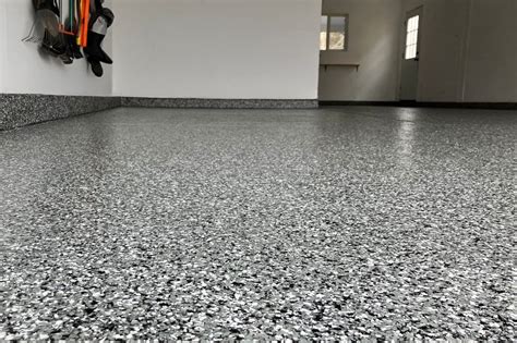 How to Clean Polyaspartic Garage Floor: Step by step solution