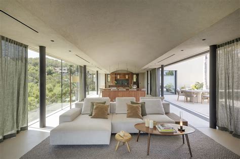 R34 grow a garden she opened her door wearing a loose tank