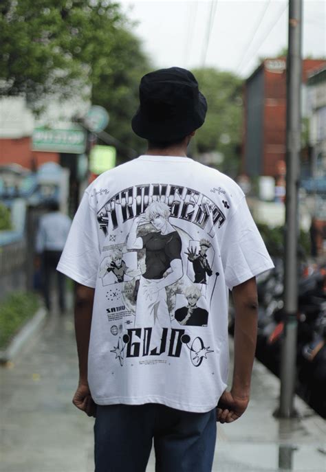 Strongest Satoru Gojo | Jujutsu Kaisen Unisex Oversized T-Shirt – Posterwa