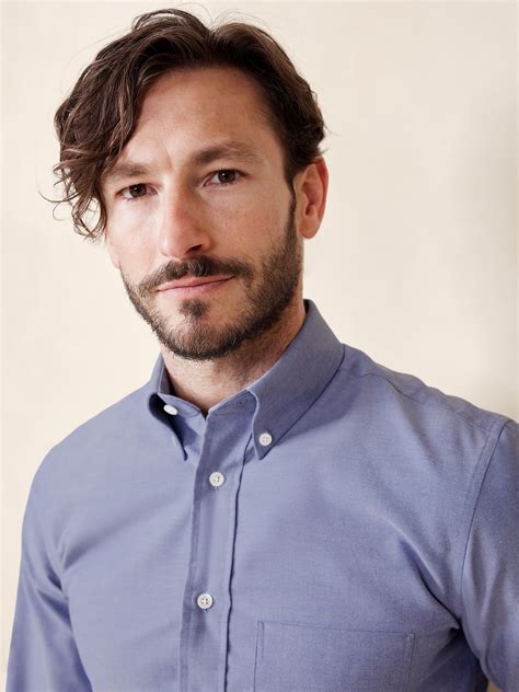 Slim Wrinkle-Resistant Dress Shirt | Banana Republic