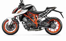 2018 Duke 1290 R by 2018 Ktm 1290 Duke R Review Total Motorcycle 2018 Duke 1290 R