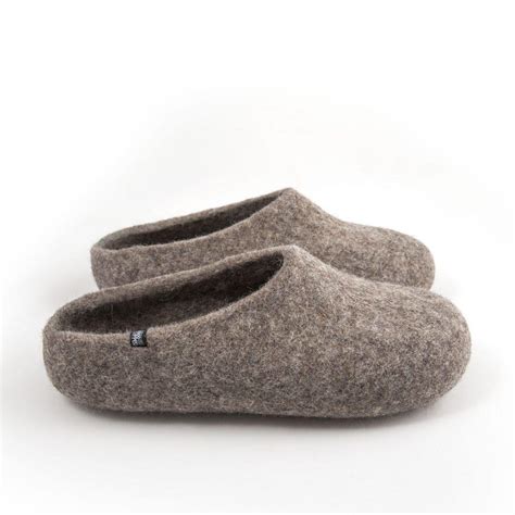 Men's slippers, felted wool slippers for a cozy life by Wooppers