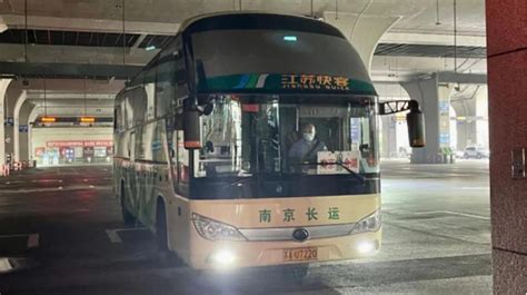 杭州日报-上班、上学、求医、办事、逛街、归家 六大出行需求可拨打专属热线定制公交