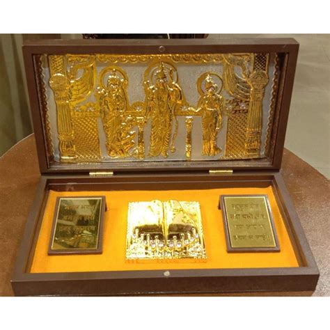 Shrines Gold Plated Jai Shree Ram Darbar Ji Charan Paduka : Amazon.in