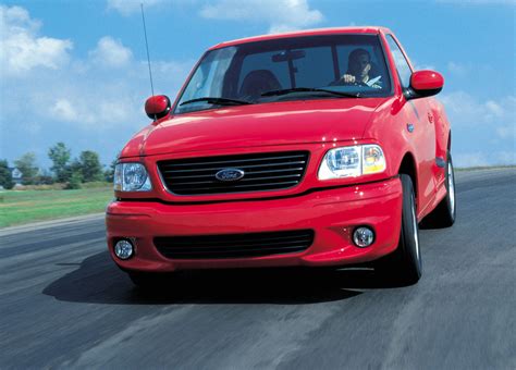 2001 Ford F-150 SVT Lightning - HD Pictures @ carsinvasion.com