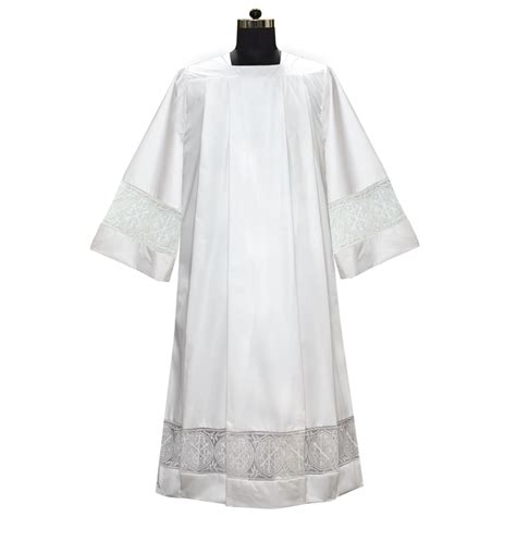 Alb with adorned lace – JOHA VESTMENTS
