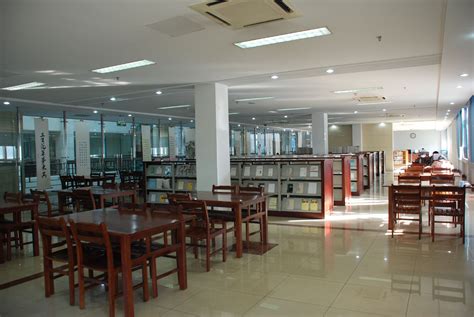 苏州大学图书馆通识教育阅览室、阅读推广基地即日起建成开放