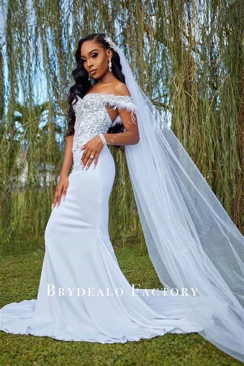 Off Shoulder Rhinestones Sweetheart Neck Mermaid Wedding Dress