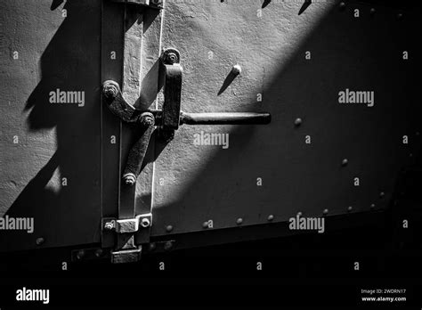 Local Train Handle Drawing 的图像结果