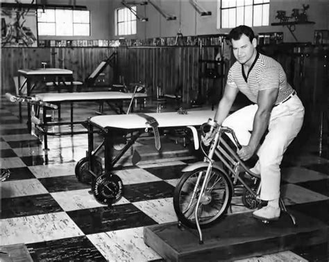 Old School Gym 的图像结果