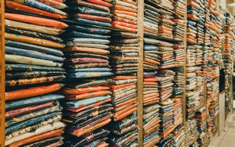 Pune Main Road Stores To Remain Open | WhatsHot Pune