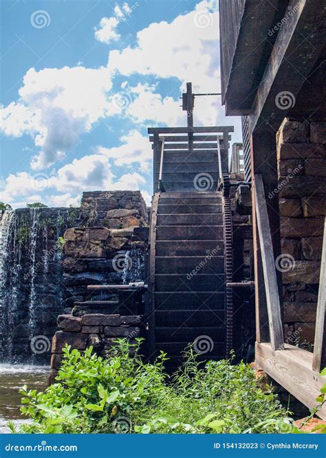 Yates Mill in Raleigh, North Carolina Stock Image - Image of millpond ...