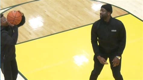 Bryce James gives D-Wade buckets in 1-on-1 - ESPN Video