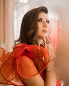 Get Happy Birthday Wishes Gift by Celebrities as Video Message