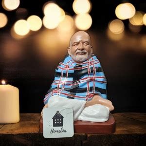 Homebia Baba Neeb Karoli Statue Neem Karoli Ji Statue Hanuman Ji Idol ...