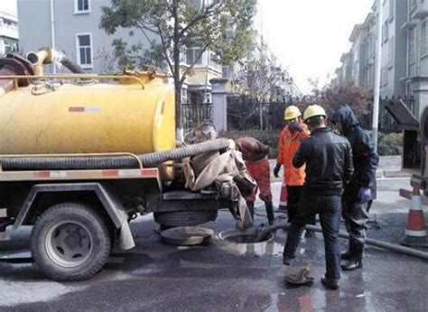 附近疏通下水道的电话 - 黄师傅社区便民维修站通不开不收费