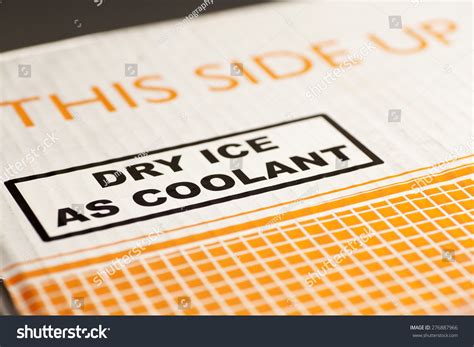 35 Dry Ice Temperature Control Images, Stock Photos & Vectors ...