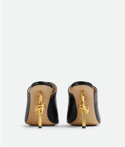 Women's Knot Mule in Black | Bottega Veneta US