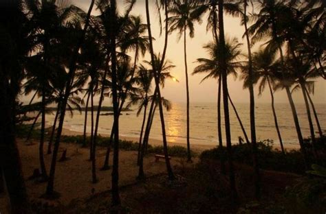 Chera Rocks Beach Resort, Kannur - Experience Kerala