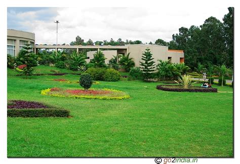 go2india.in : Front garden at Punami resort Araku