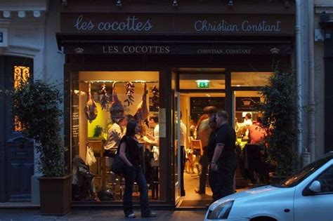 10 Luxurious Restaurants Near Eiffel Tower In Paris