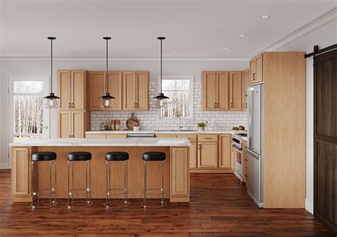 Traditional Maple Kitchen Cabinets