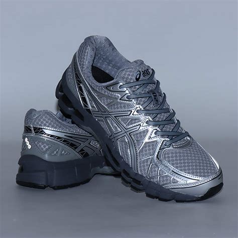asics GEL-KAYANO 20 GRAVEL/PURE SILVER（アシックス ゲル-カヤノ 20-シルバー） | atmos ...