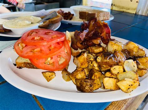 19 Best Restaurants in Panama City FL You Must Try - Florida Vacationers