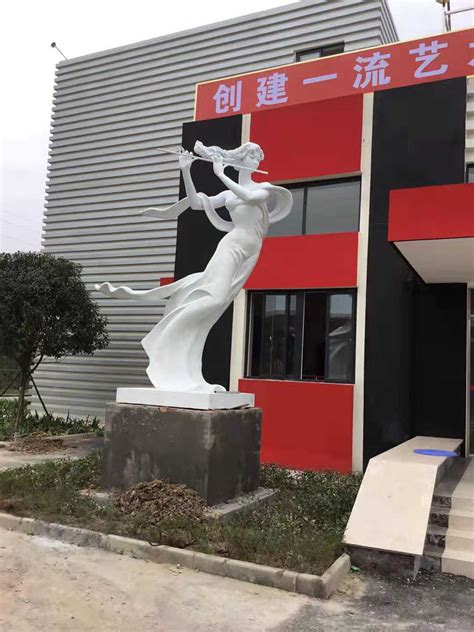 天津农场知青人物玻璃钢雕塑定制生产厂家_中科商务网