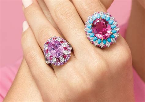 Harry Winston Unveils an Extremely Rare 19-Carat Pink Diamond Ring ...