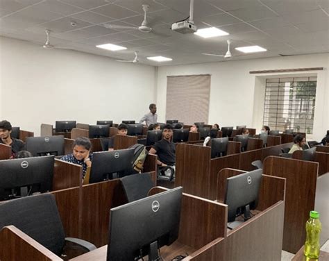 Department Of Data Sciences And Analytics - Facilities | M. S. Ramaiah ...