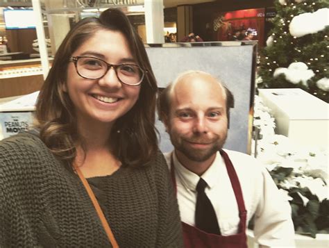 Beans from Even Stevens working as Santa's Helper at my local mall. : r ...