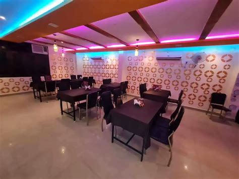 Shri Krishna - A Complete Family Restaurant, Kidwai Nagar Market ...