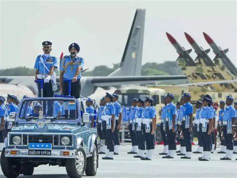 Aerobatic showcase - Indian Air Force Day 2024: Spectacular aerial ...