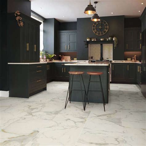Calacatta d'Oro AKT-LM33 | McCurley's Concord Flooring Center Inc