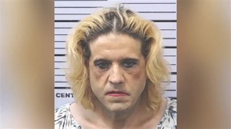 Alleged porch pirate arrested, caught traveling with several stolen ...