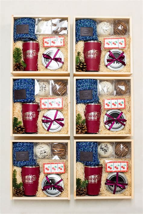 Top 10 Corporate Holiday Gift Box Designs of 2020 | Corporate holiday ...