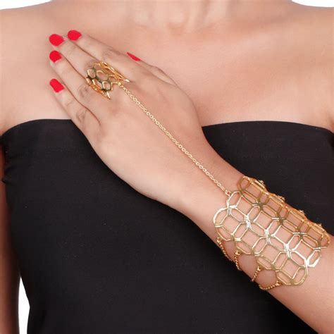 Nora Hand Harness – BLISSFUL