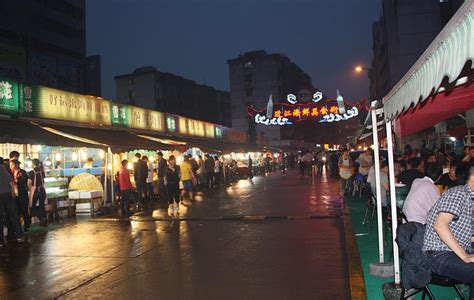 这条800多米的宵夜街，藏着广州最多、最老的大排档_汕头