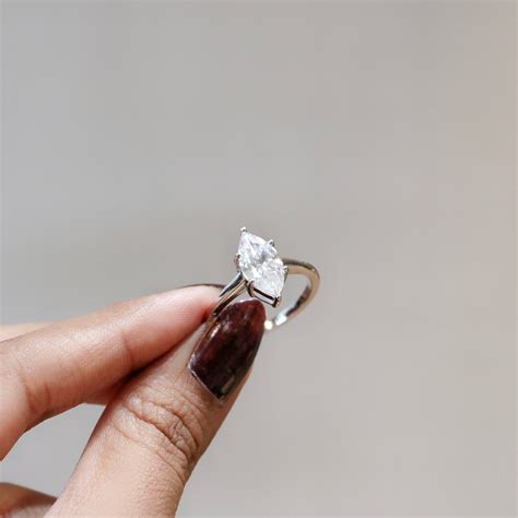 Buy Echo Moissanite Solitaire Ring Online | Cutiefy