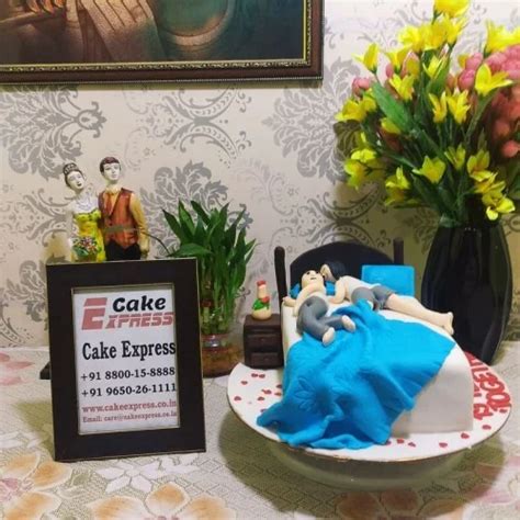 Couple Togetherness Theme Cake Delivery in Delhi NCR - ₹2,999.00 : Cake ...