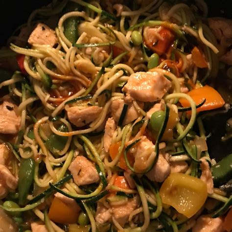 How to cook zoodles - 30 awesome recipes | Zoodle recipes, Greens recipe, Healthy recipes
