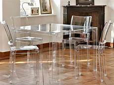 sedie plexiglass kartell invisible table design kartell table in polymer 100x100 sedie plexiglass kartell invisible table design kartell table in polymer 100x100