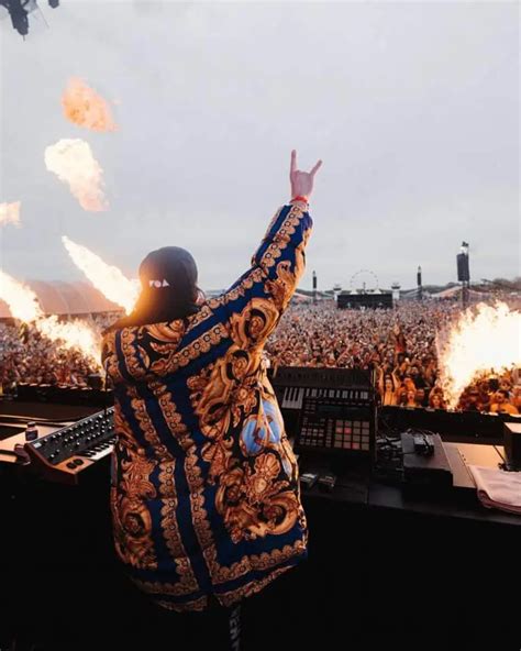 Techno Logo.png 的图像结果