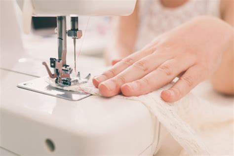 千奇 缝纫机电动家用缝纫机迷你小型缝纫机多功能买一送26包邮