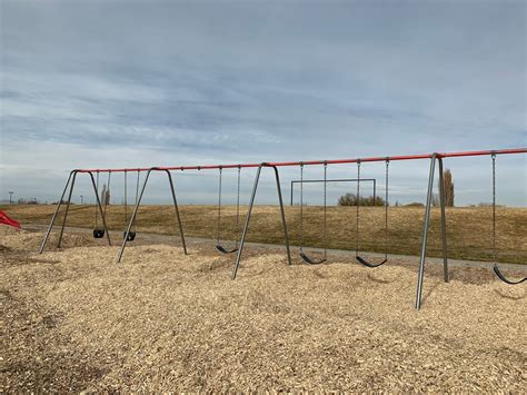 REVIEW OF EMMA RUSSELL PARK, ROY, UT - Weber County Playgrounds