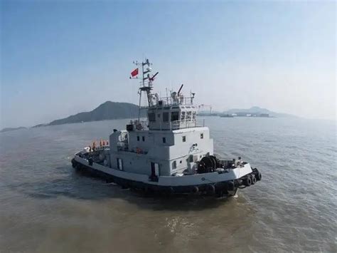 鑫邦船业5200HP拖轮顺利下水-山东鑫发控股有限公司