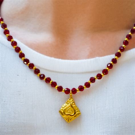 (GML) FLORAL HEART DESIGN (WGT: 0.200 GM APPROX) KDM GOLD LOCKET 1 PIE ...